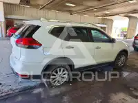 2017 Nissan ROGUE фото
