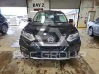 2017 Nissan ROGUE photo