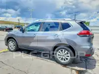 2017 Nissan ROGUE photo