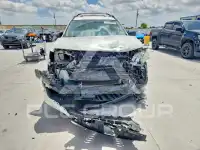 2017 Nissan ROGUE photo