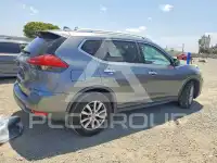 2017 Nissan ROGUE photo