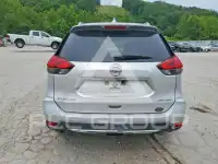 2017 Nissan ROGUE фото