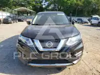 2017 Nissan ROGUE photo