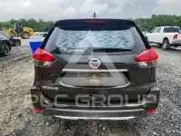 2017 Nissan ROGUE photo