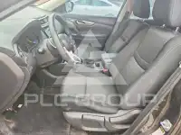 2017 Nissan ROGUE photo