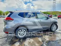 2017 Nissan ROGUE photo