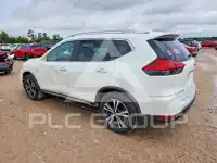 2017 Nissan ROGUE photo