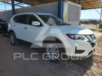 2017 Nissan ROGUE photo