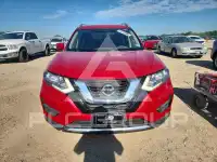 2017 Nissan ROGUE photo