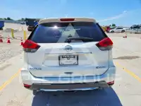 2017 Nissan ROGUE photo