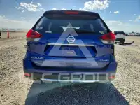 2017 Nissan ROGUE photo