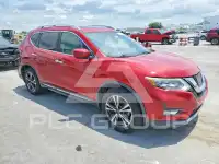 2017 Nissan ROGUE photo