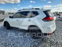 2017 Nissan ROGUE photo