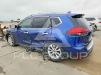 2017 Nissan ROGUE photo