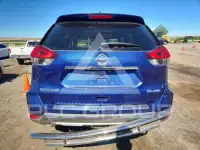2017 Nissan ROGUE photo