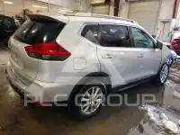 2017 Nissan ROGUE photo