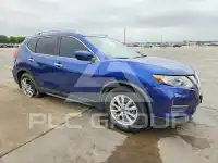 2017 Nissan ROGUE photo