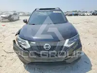 2017 Nissan ROGUE photo
