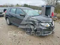 2017 Nissan ROGUE photo