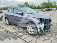 2017 Nissan ROGUE photo