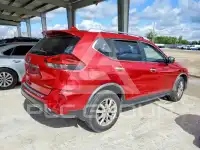2017 Nissan ROGUE photo