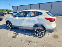 2017 Nissan ROGUE фото