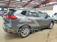 2017 Nissan ROGUE photo