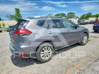 2017 Nissan ROGUE фото