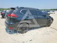 2017 Nissan ROGUE photo