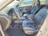 2017 Nissan ROGUE photo