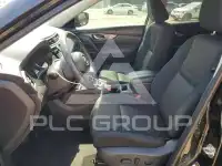 2017 Nissan ROGUE photo