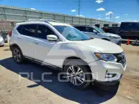 2017 Nissan ROGUE photo
