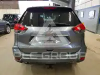 2017 Nissan ROGUE photo