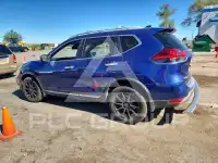 2017 Nissan ROGUE photo