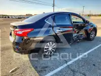 2017 Nissan SENTRA фото