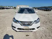 2017 Nissan SENTRA фото