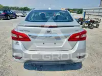 2017 Nissan SENTRA фото