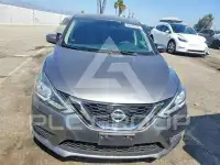 2017 Nissan SENTRA фото