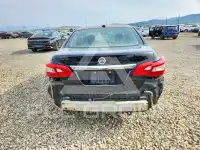 2017 Nissan SENTRA фото
