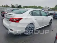 2017 Nissan SENTRA фото