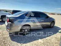 2017 Nissan SENTRA фото