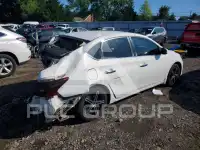 2017 Nissan SENTRA фото