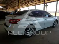 2017 Nissan SENTRA фото