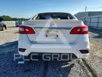 2017 Nissan SENTRA фото