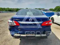 2017 Nissan SENTRA фото