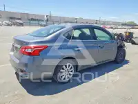 2017 Nissan SENTRA фото