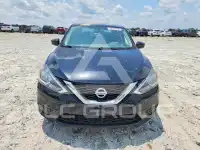 2017 Nissan SENTRA фото