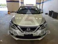 2017 Nissan SENTRA фото
