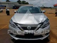 2017 Nissan SENTRA фото