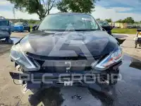 2017 Nissan SENTRA фото